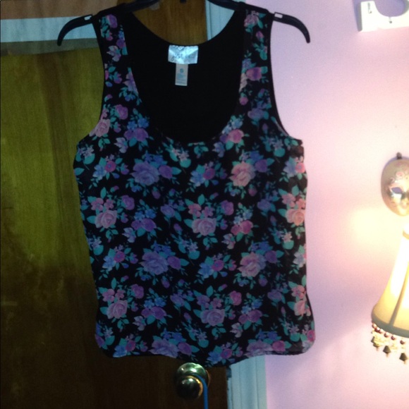 Floral tank top - Picture 1 of 4
